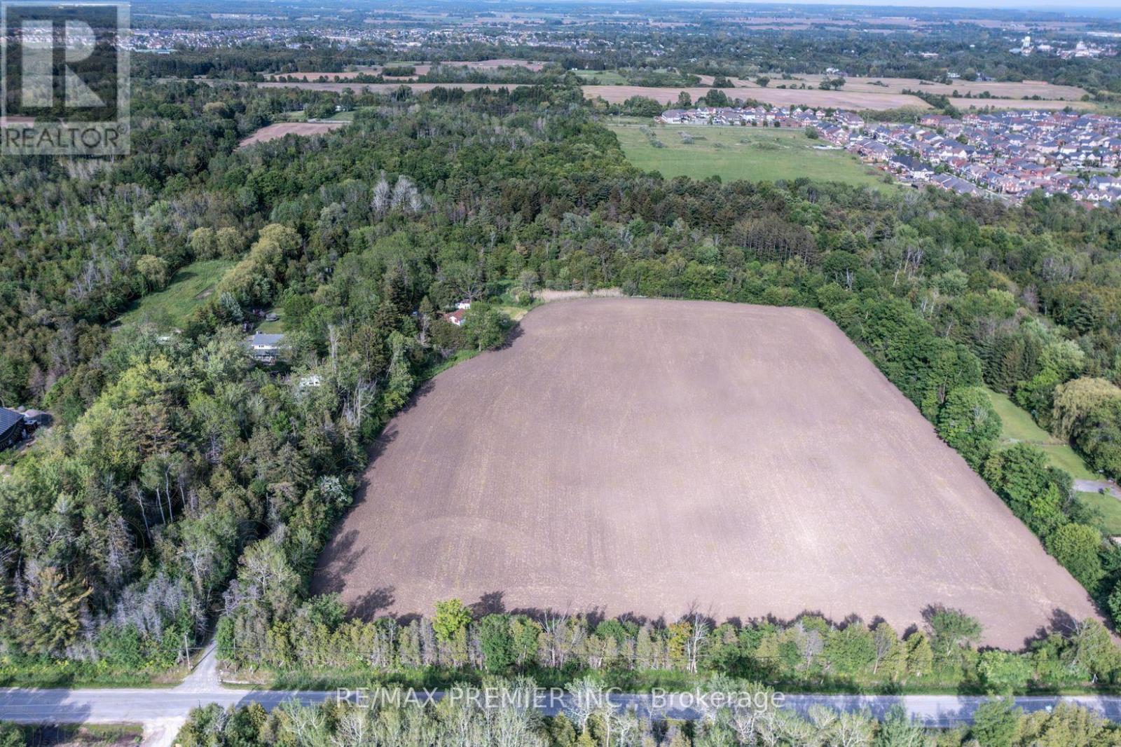 2495 Maple Grove Road Property Photo 3