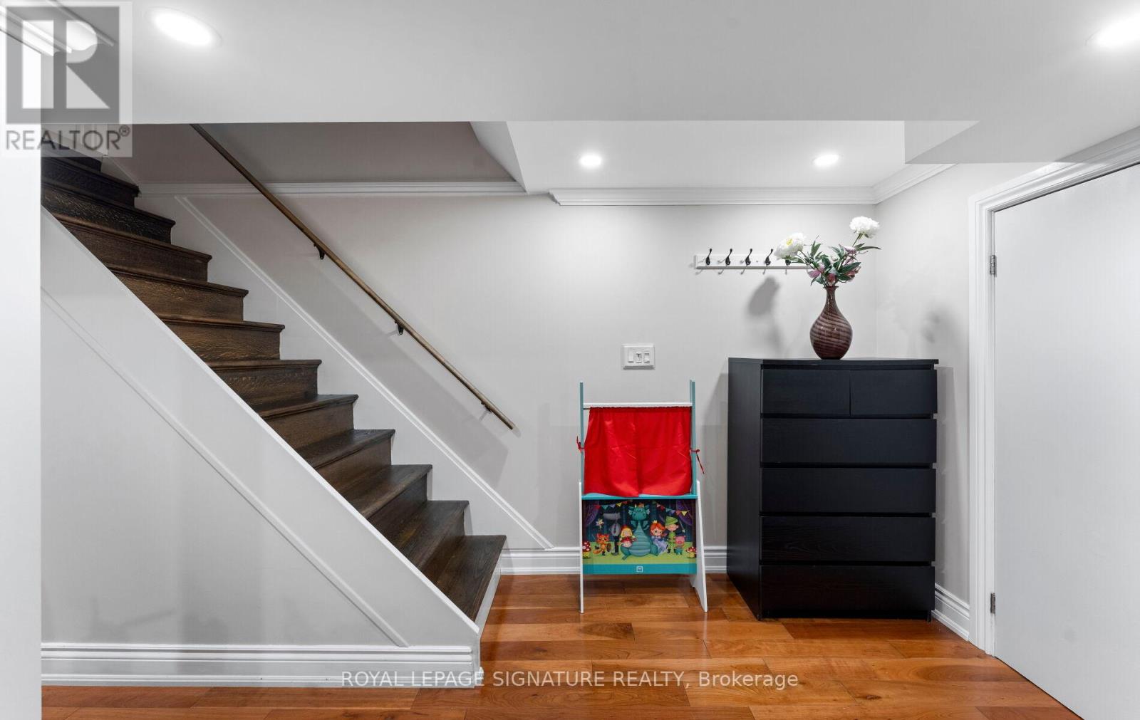 12 Hewitt Crescent Property Photo 19