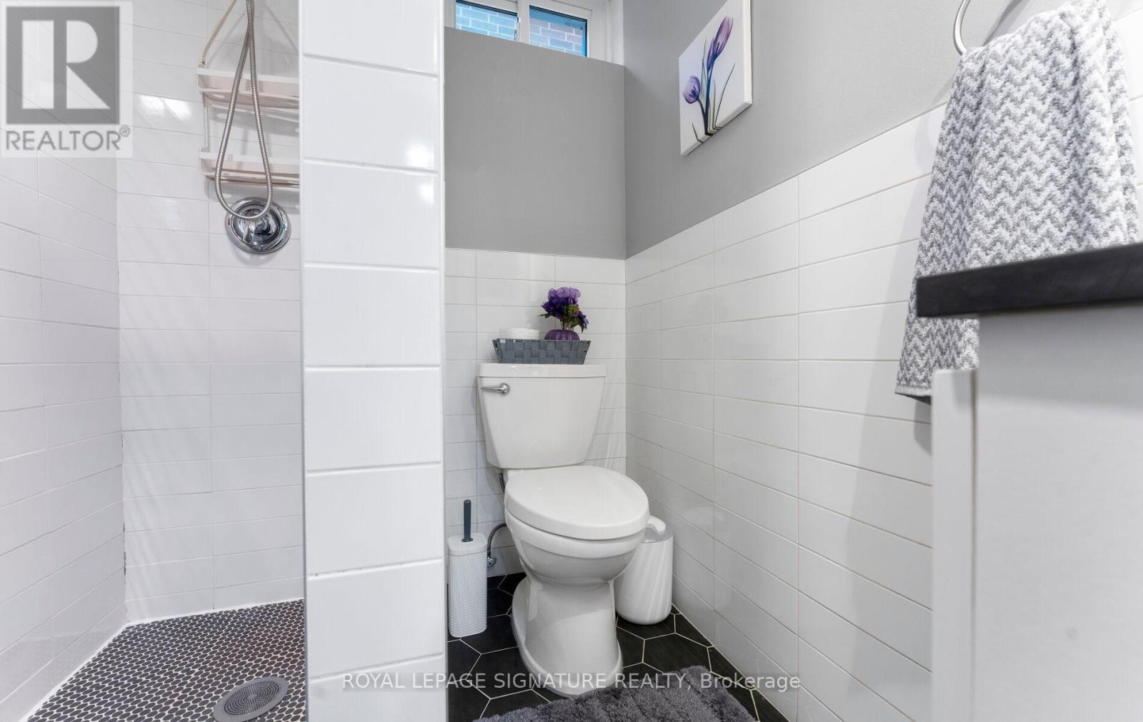 12 Hewitt Crescent Property Photo 24