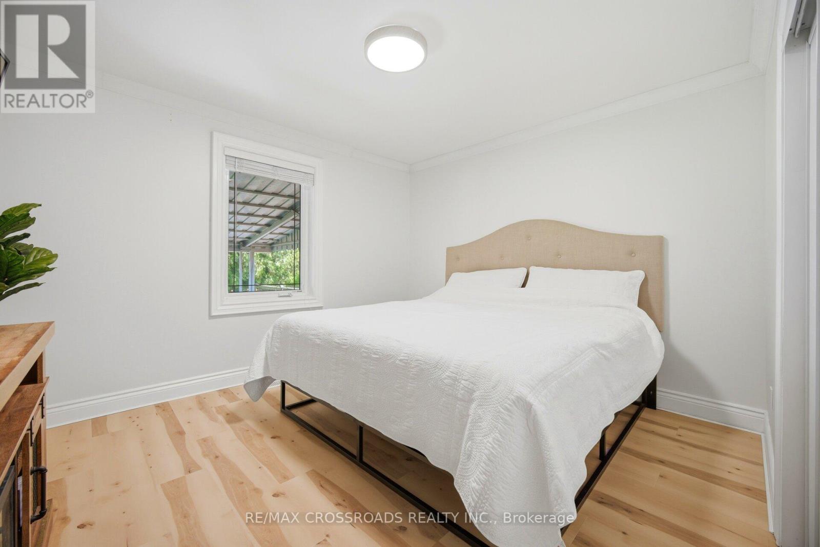 18 Adanac Drive Property Photo 25