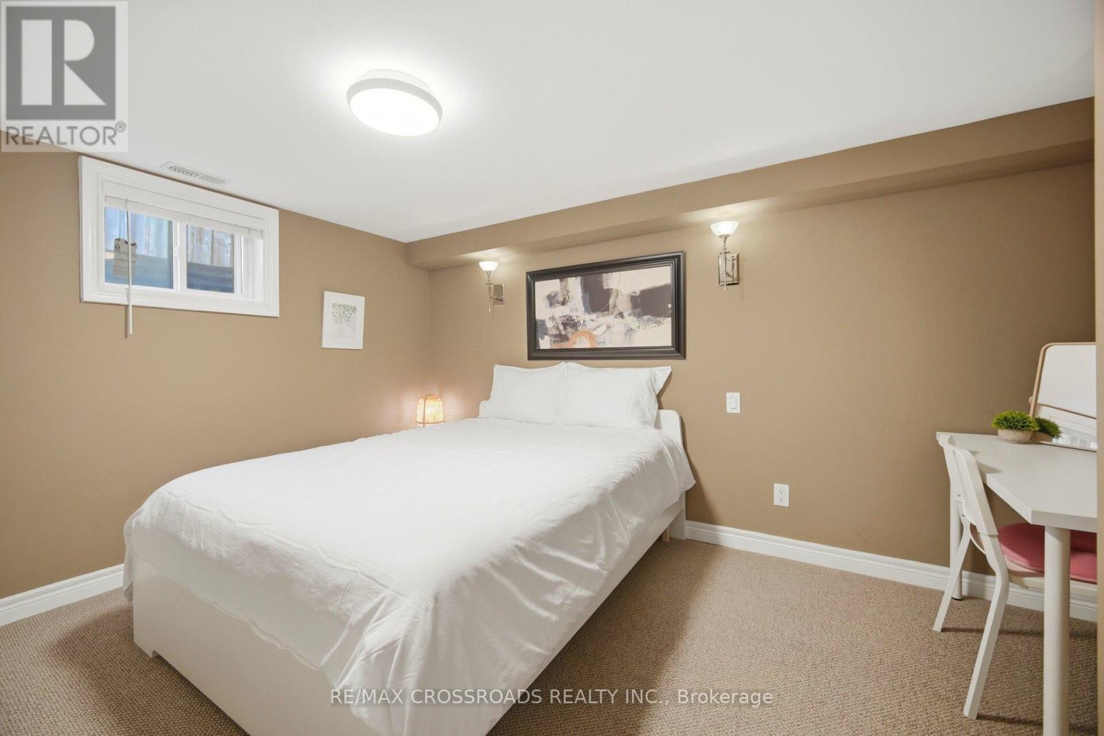 18 Adanac Drive Property Photo 39