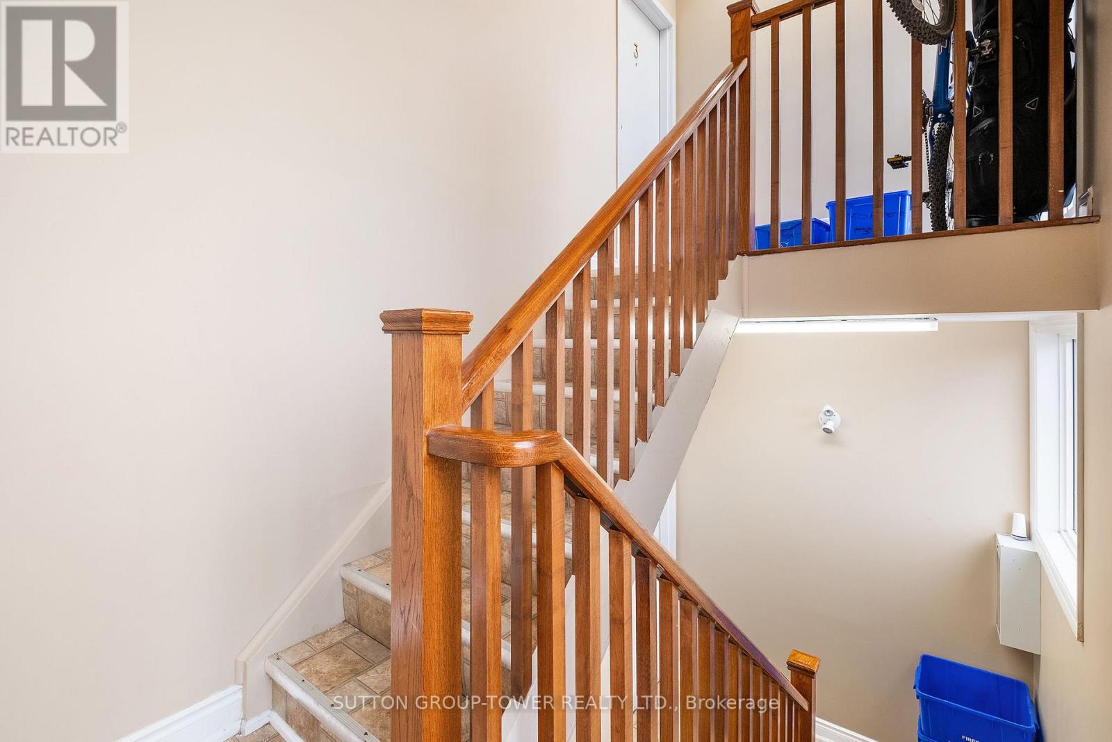 750 Albert Street Property Photo 24