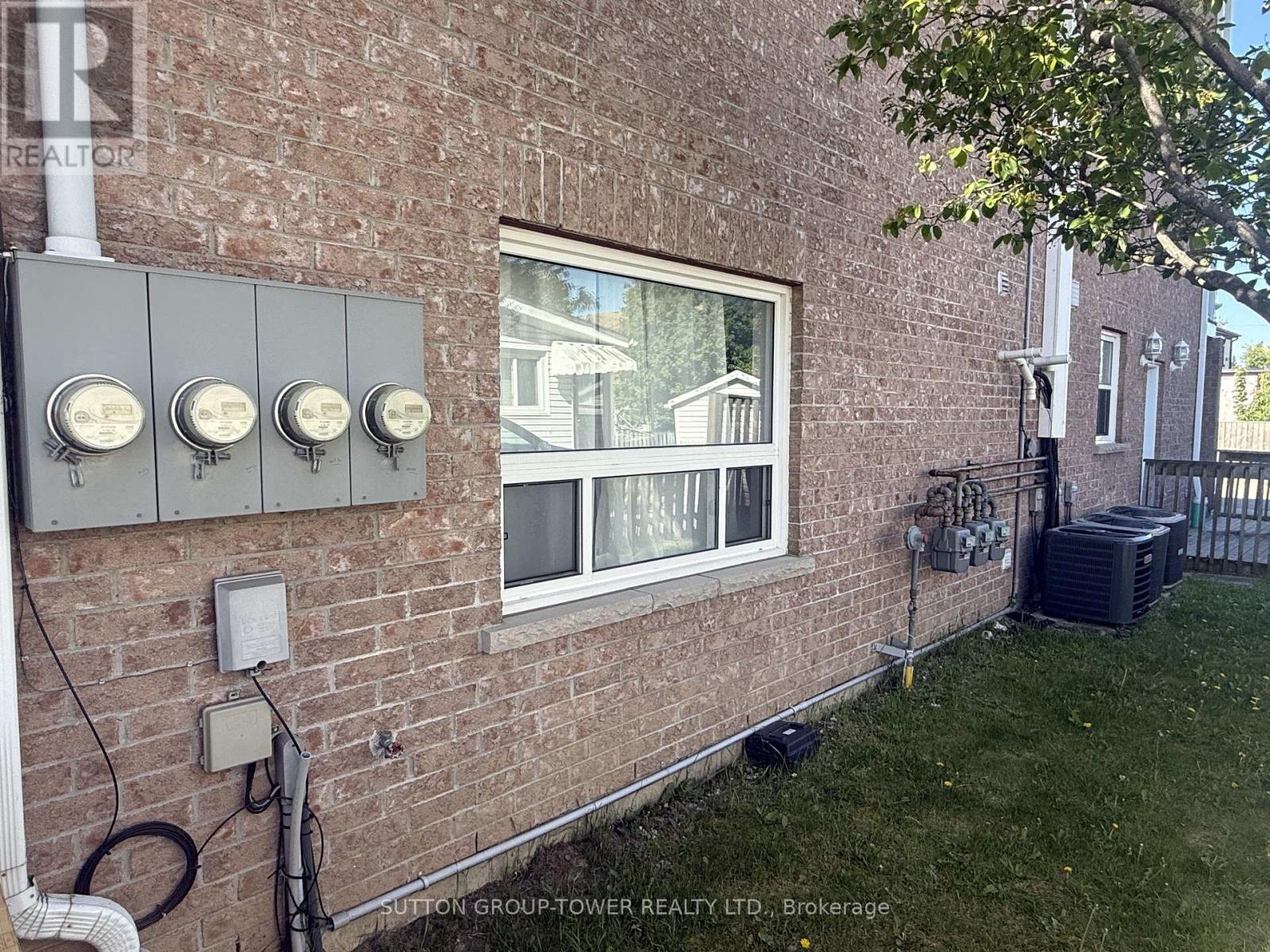 750 Albert Street Property Photo 35