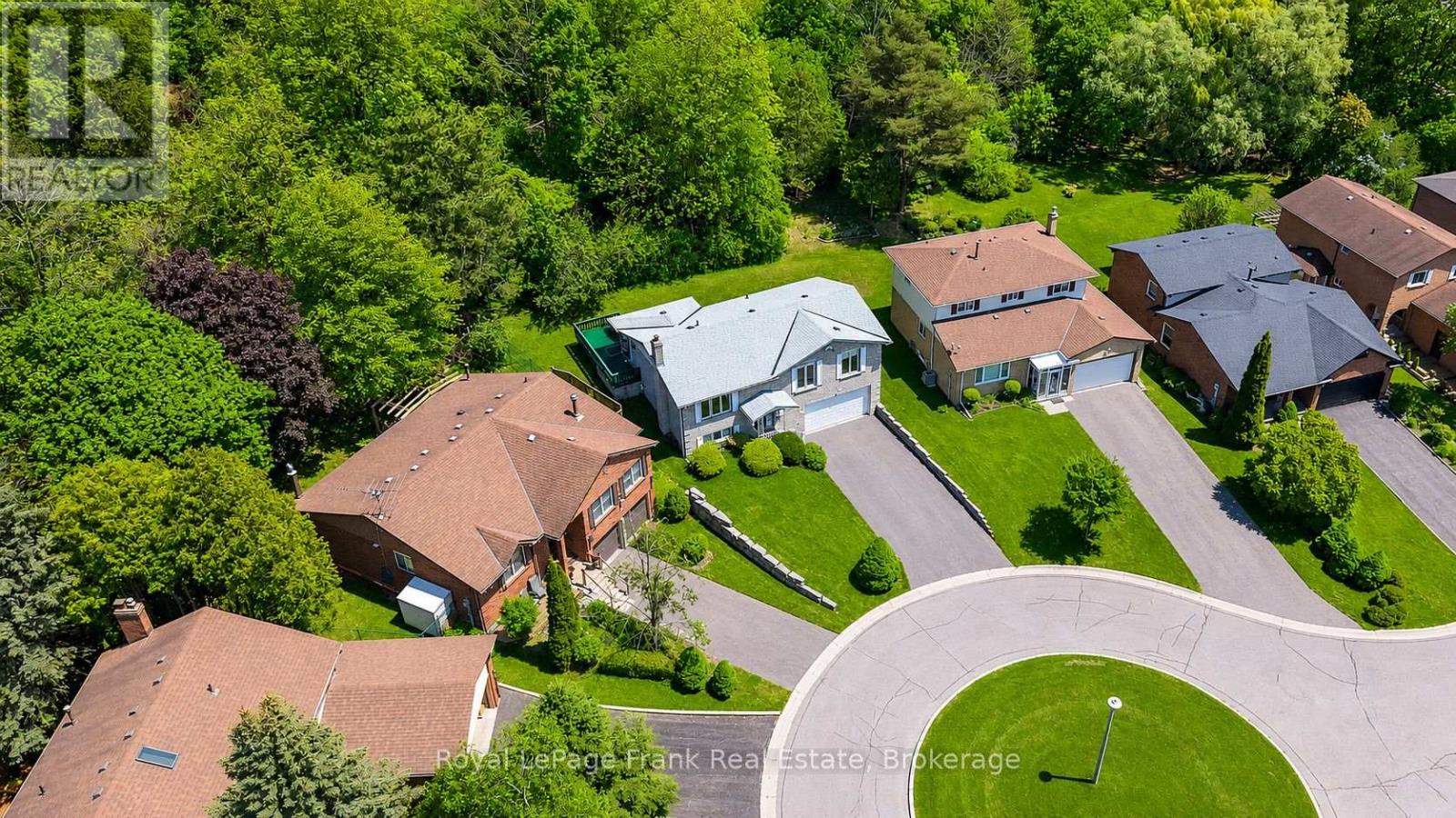 311 Cumberland Court Property Photo 1