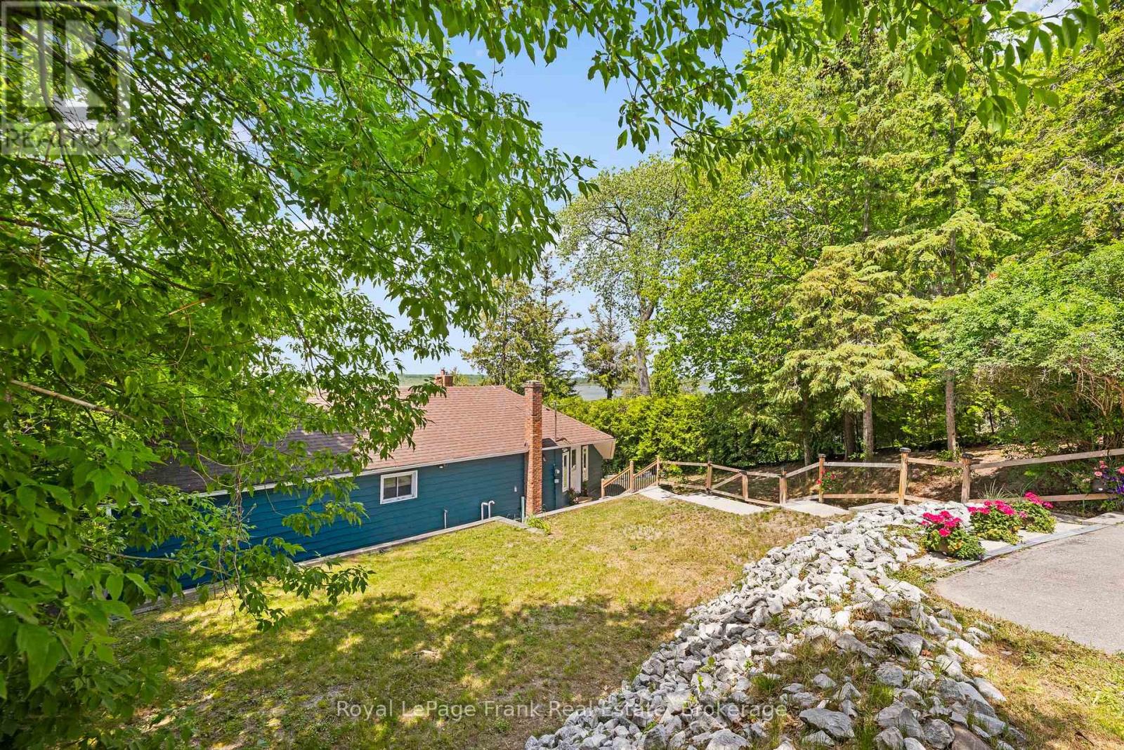 24 Pettet Drive Property Photo 6