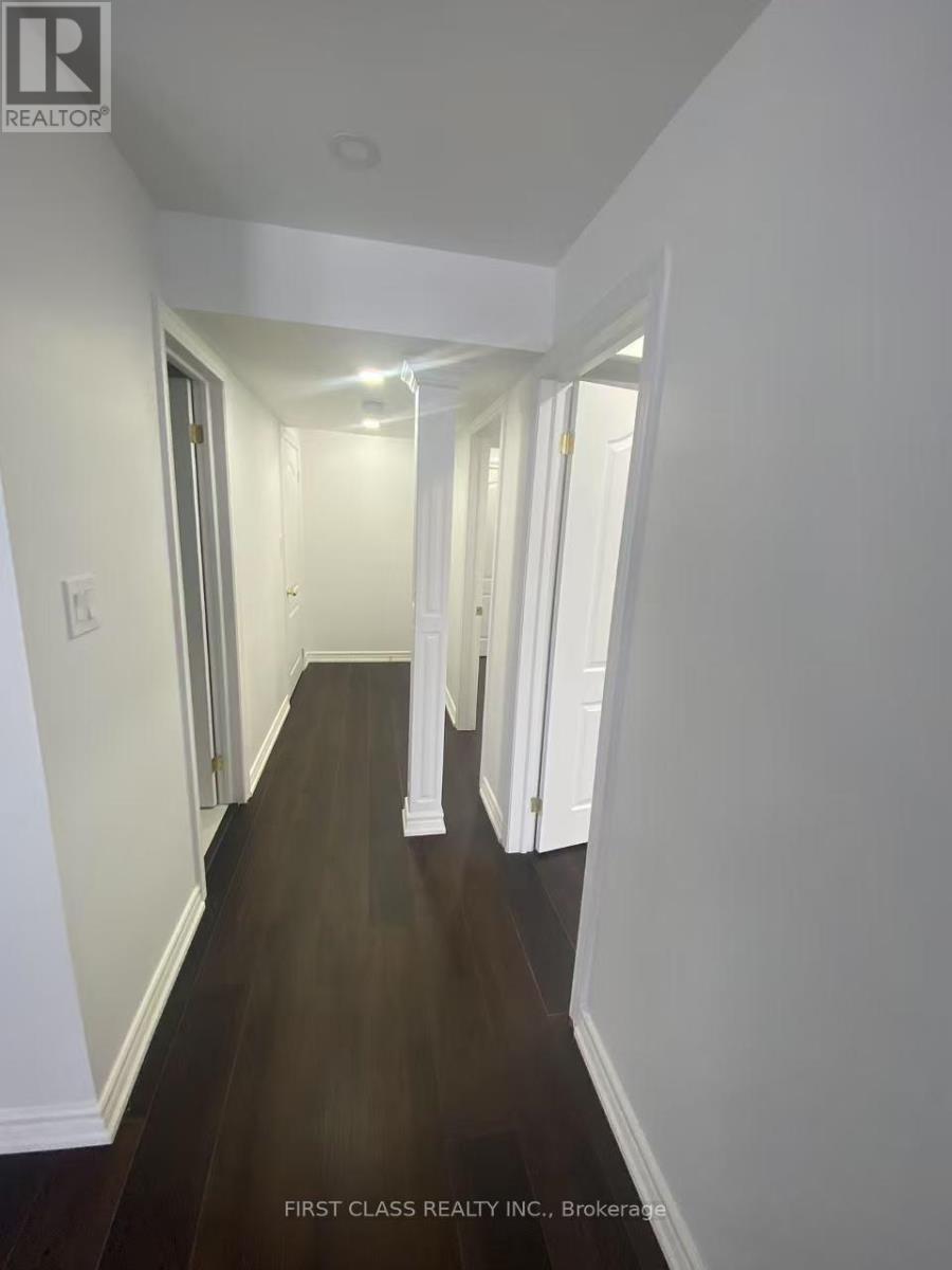 1716 Arborwood Drive Property Photo 5