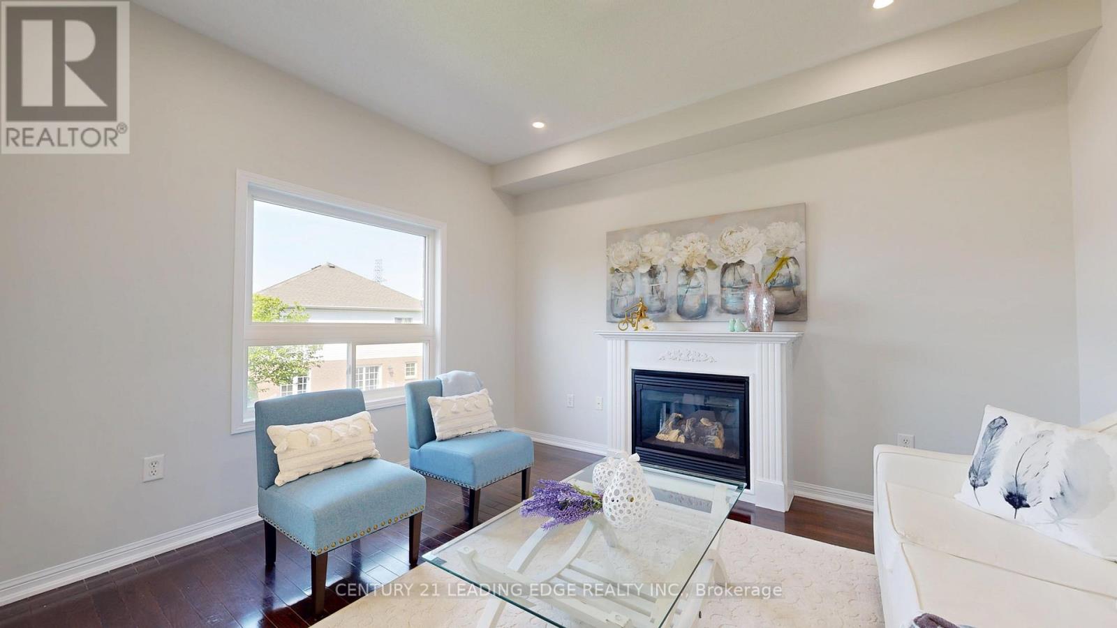 784 Ormond Drive Property Photo 14