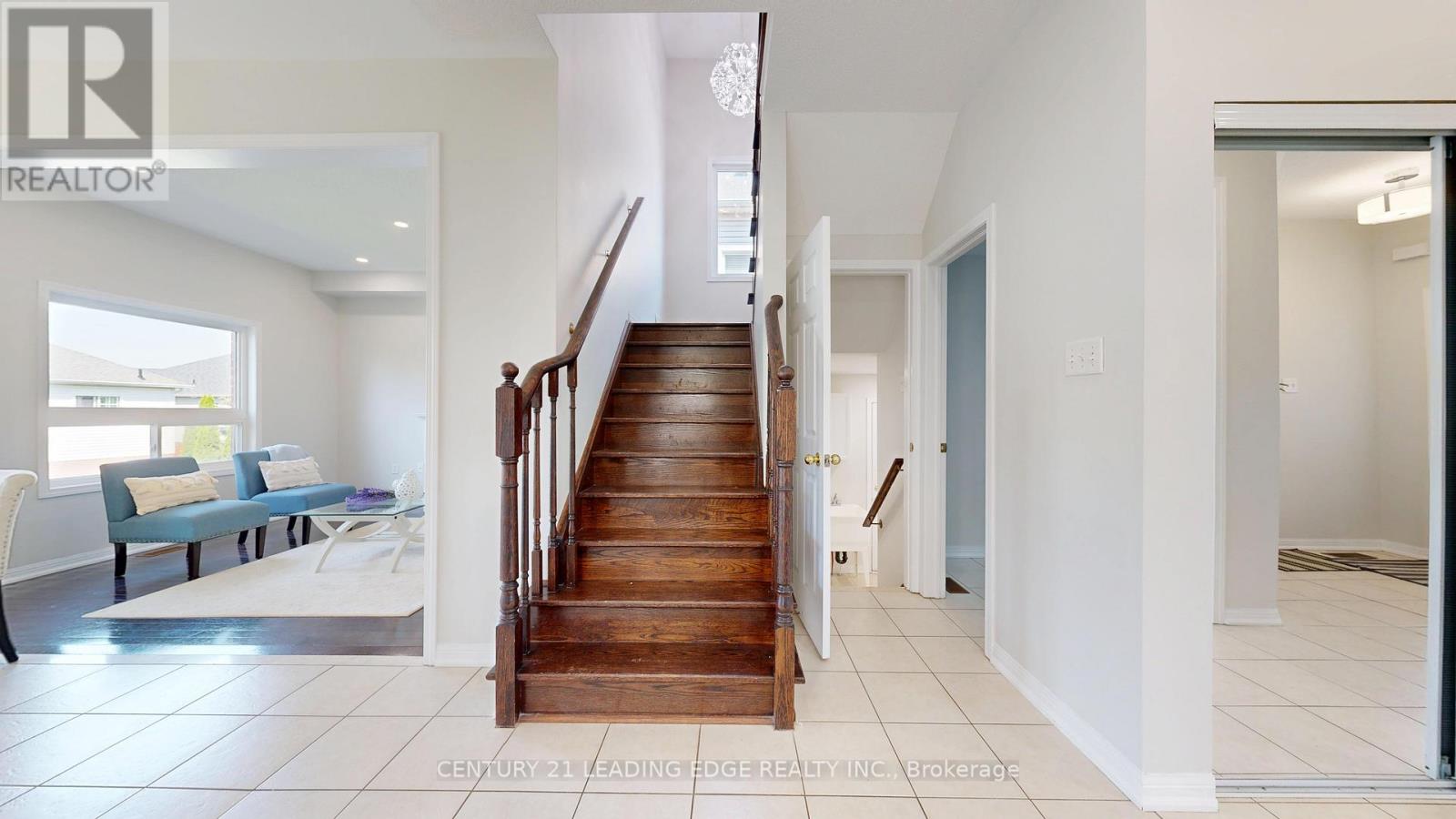 784 Ormond Drive Property Photo 22