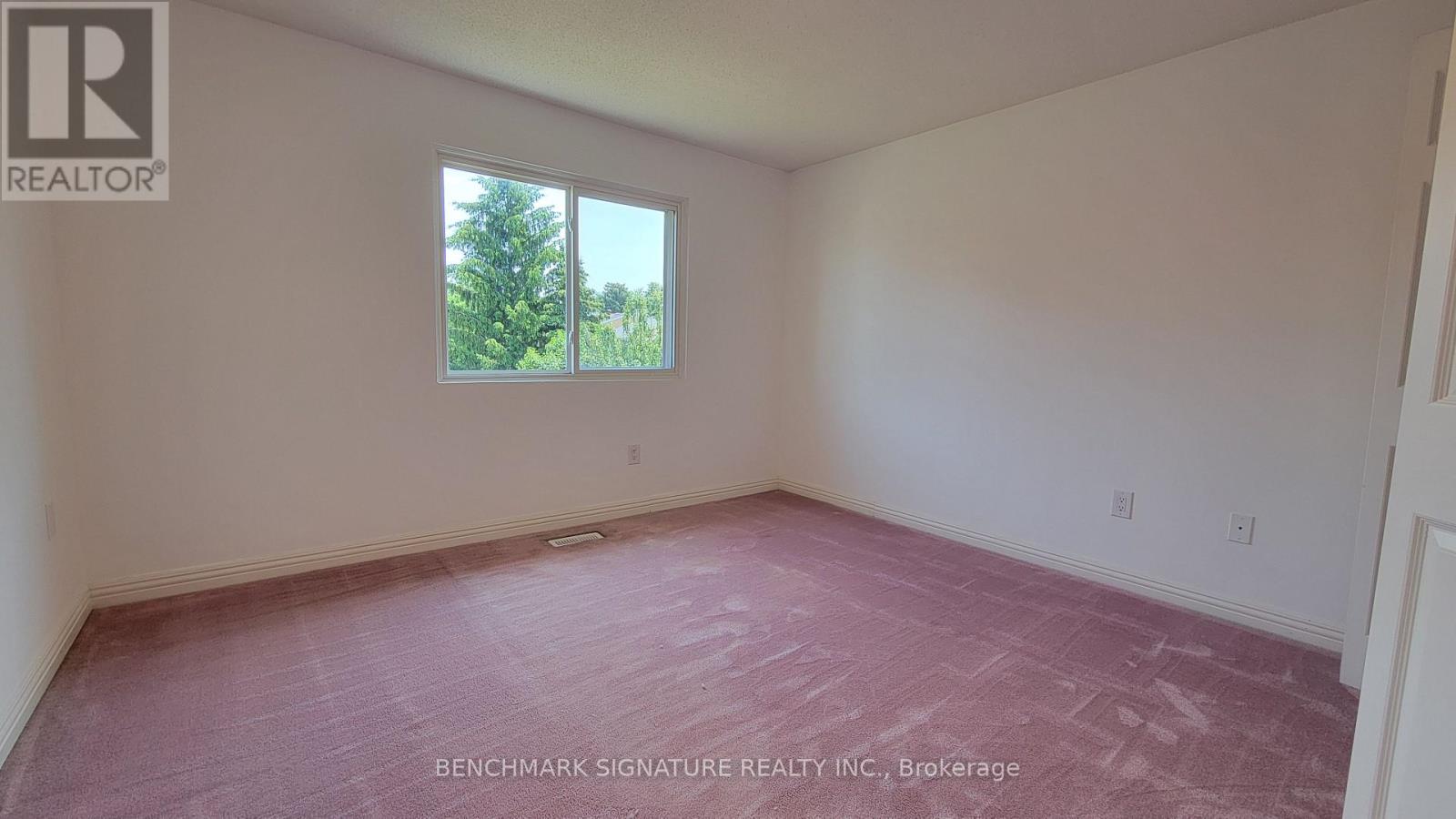 35 Wintermute Boulevard Property Photo 21