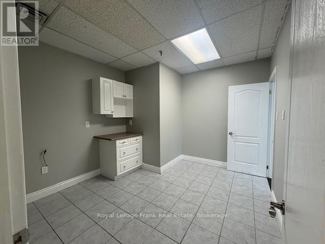 206 - 114 Dundas Street E Property Photo 11