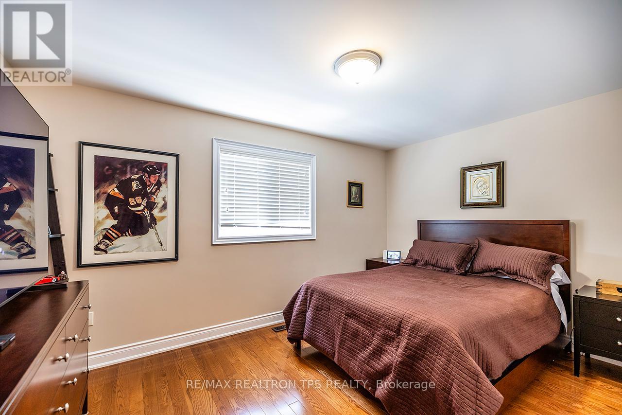 25 Leafield Drive Property Photo 21