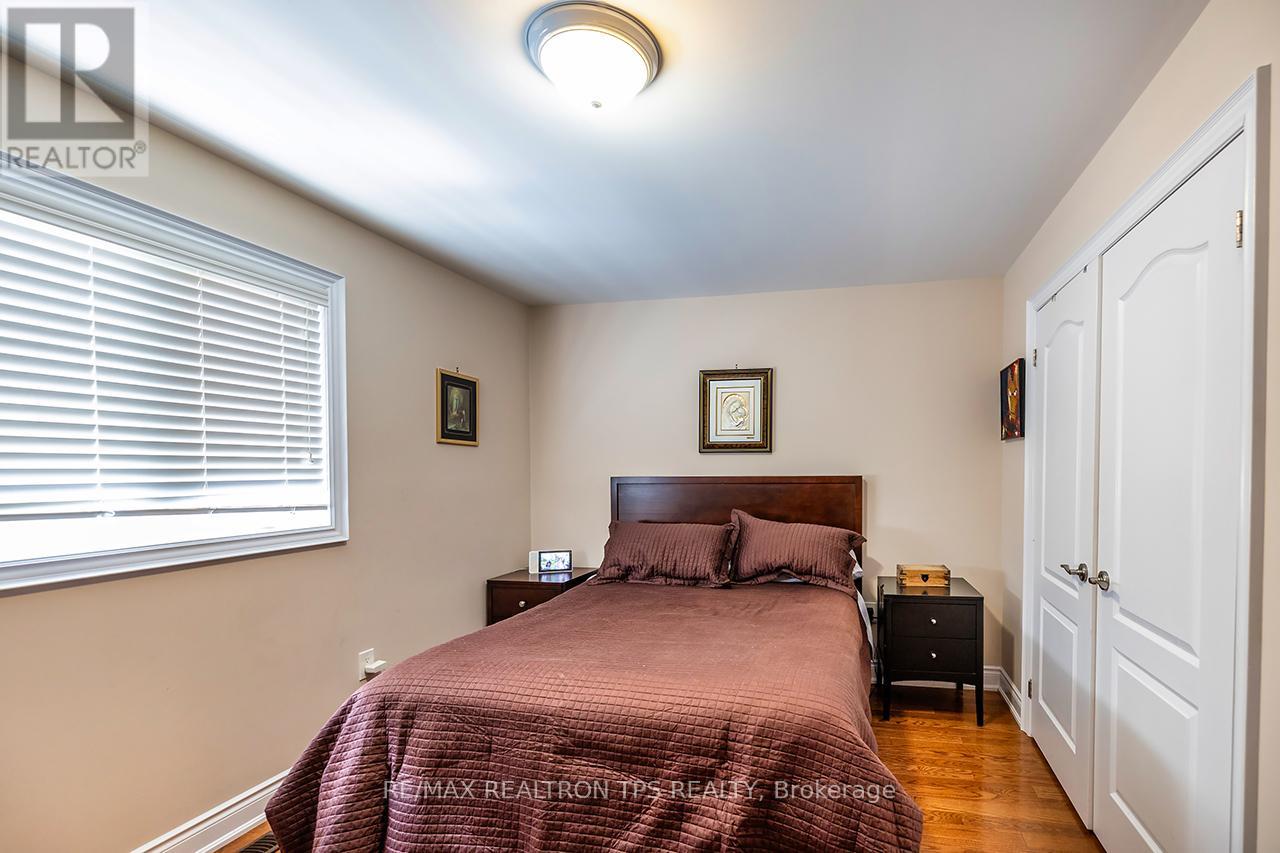 25 Leafield Drive Property Photo 22