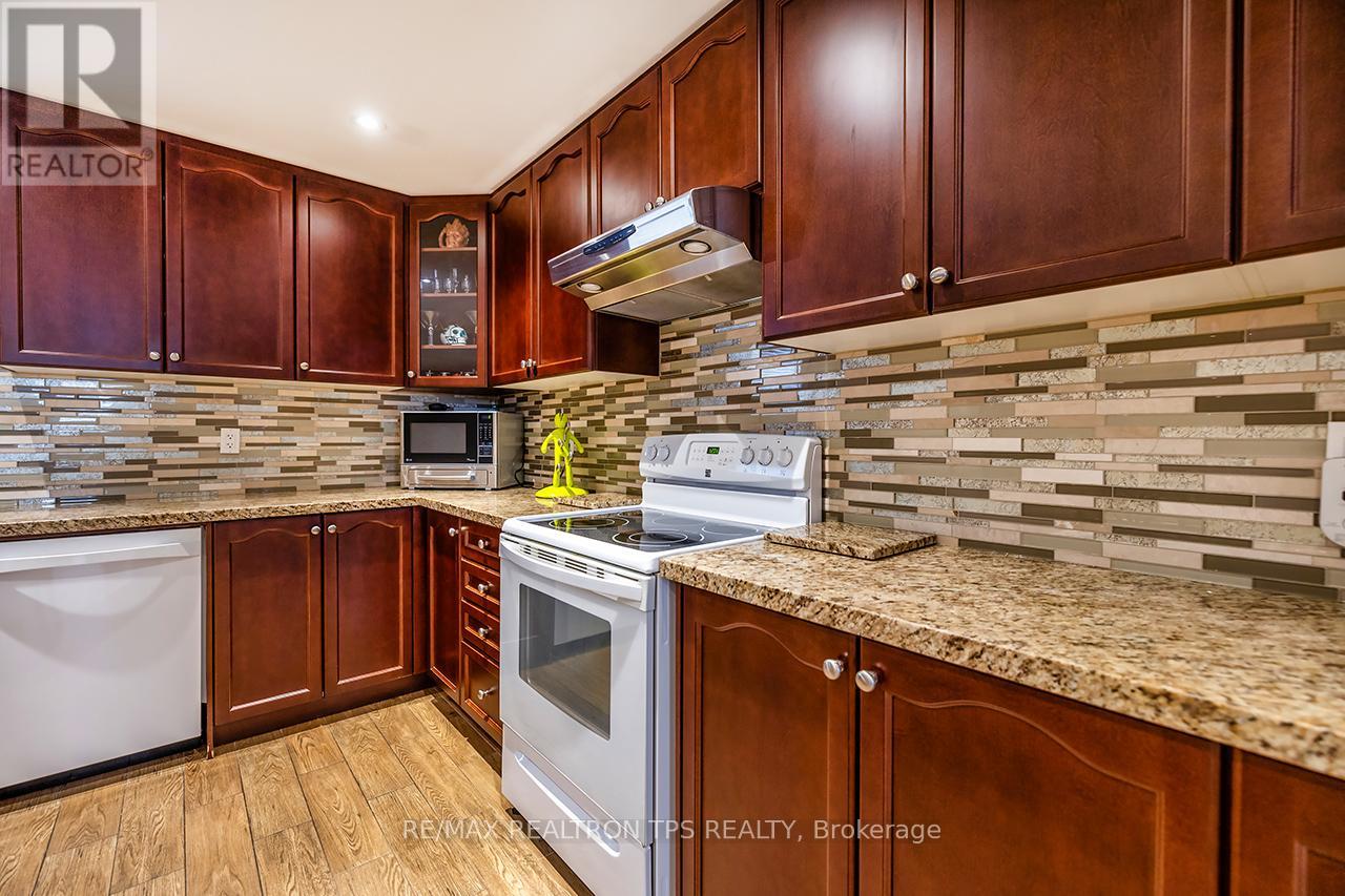 25 Leafield Drive Property Photo 29