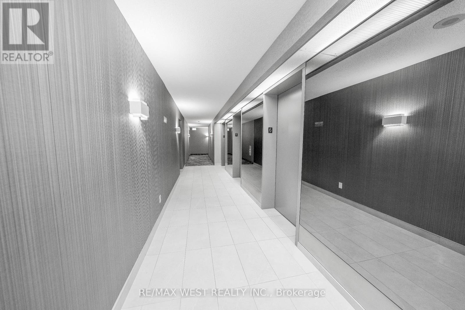 608 - 1470 Midland Avenue Property Photo 8