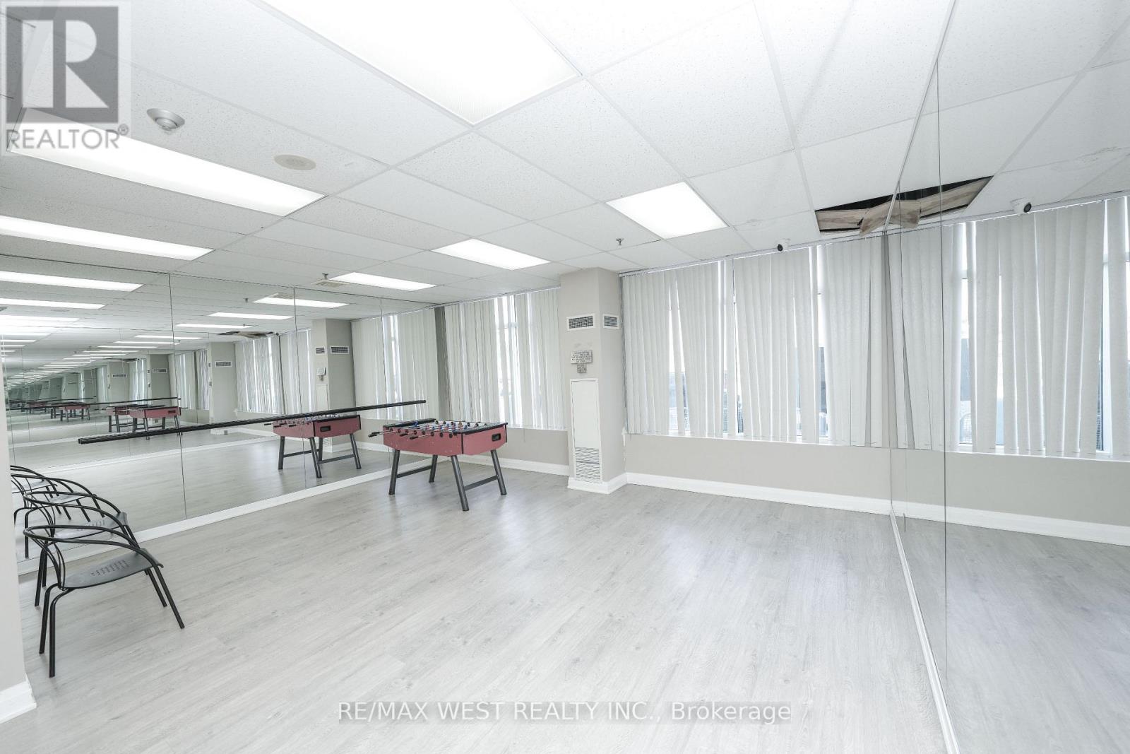 608 - 1470 Midland Avenue Property Photo 40