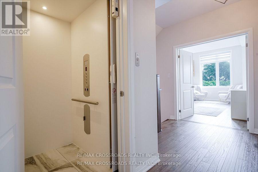 239 Port Darlington Road Property Photo 25