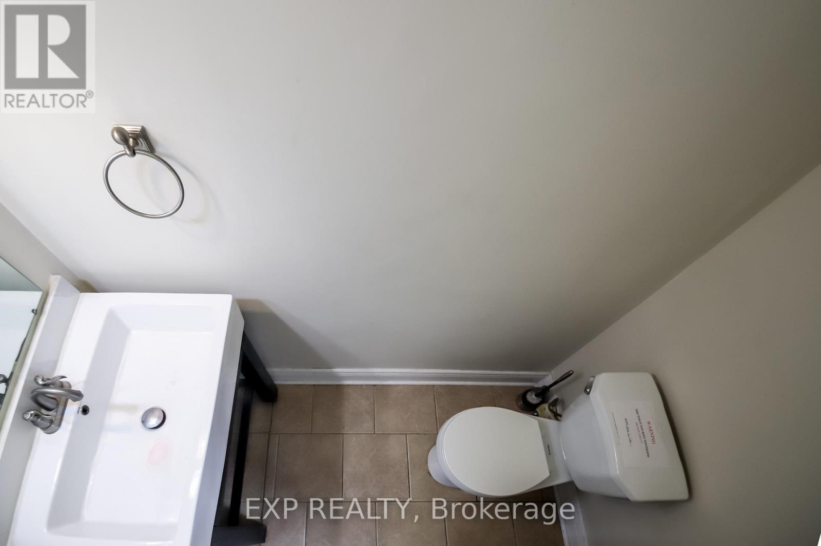 692 Sultana Square Property Photo 19
