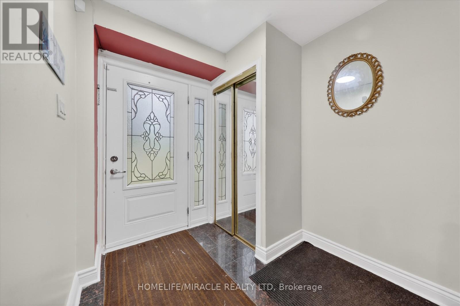 42 Nahanni Terrace Property Photo 7