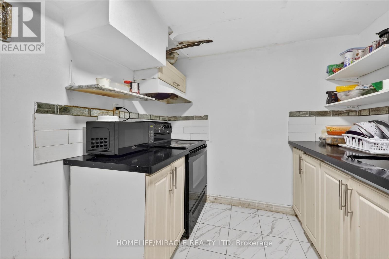 42 Nahanni Terrace Property Photo 44
