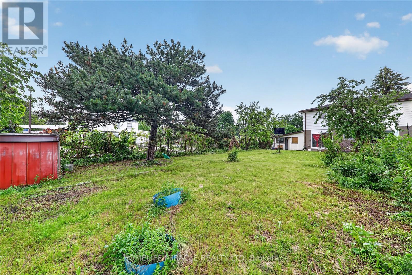 42 Nahanni Terrace Property Photo 46