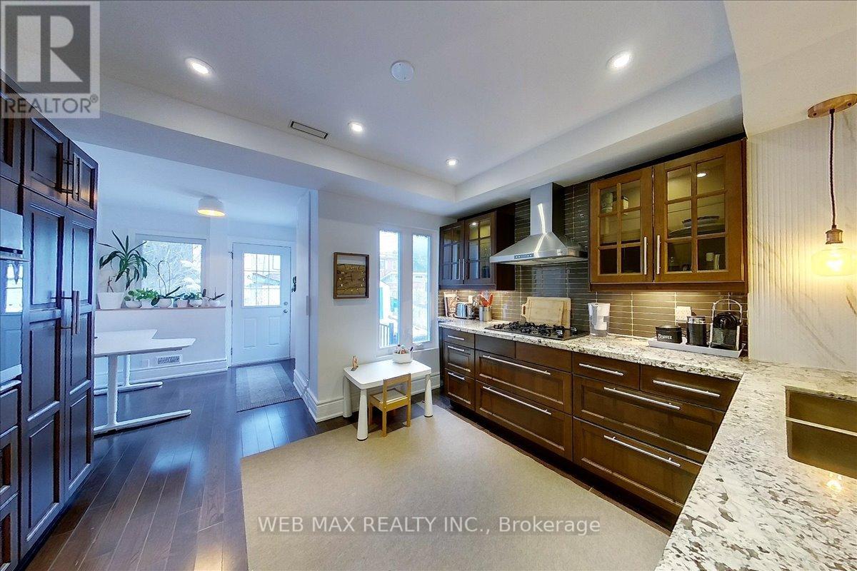 173 Milverton Boulevard Property Photo 12