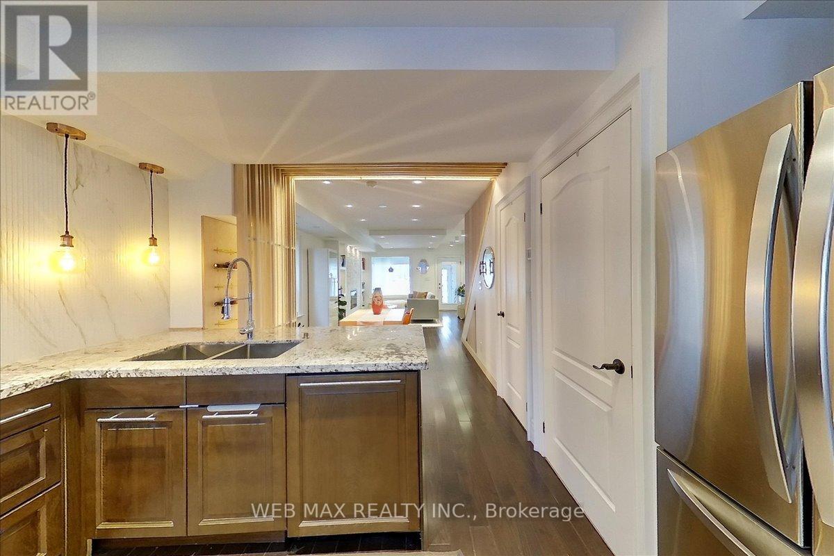173 Milverton Boulevard Property Photo 15
