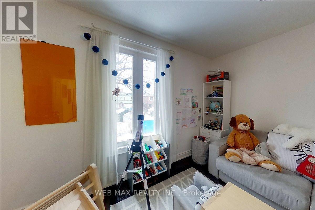 173 Milverton Boulevard Property Photo 24