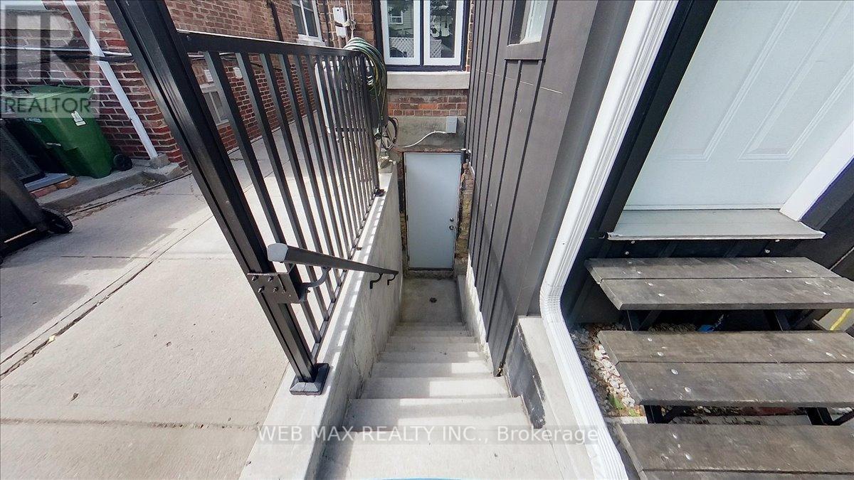 173 Milverton Boulevard Property Photo 41