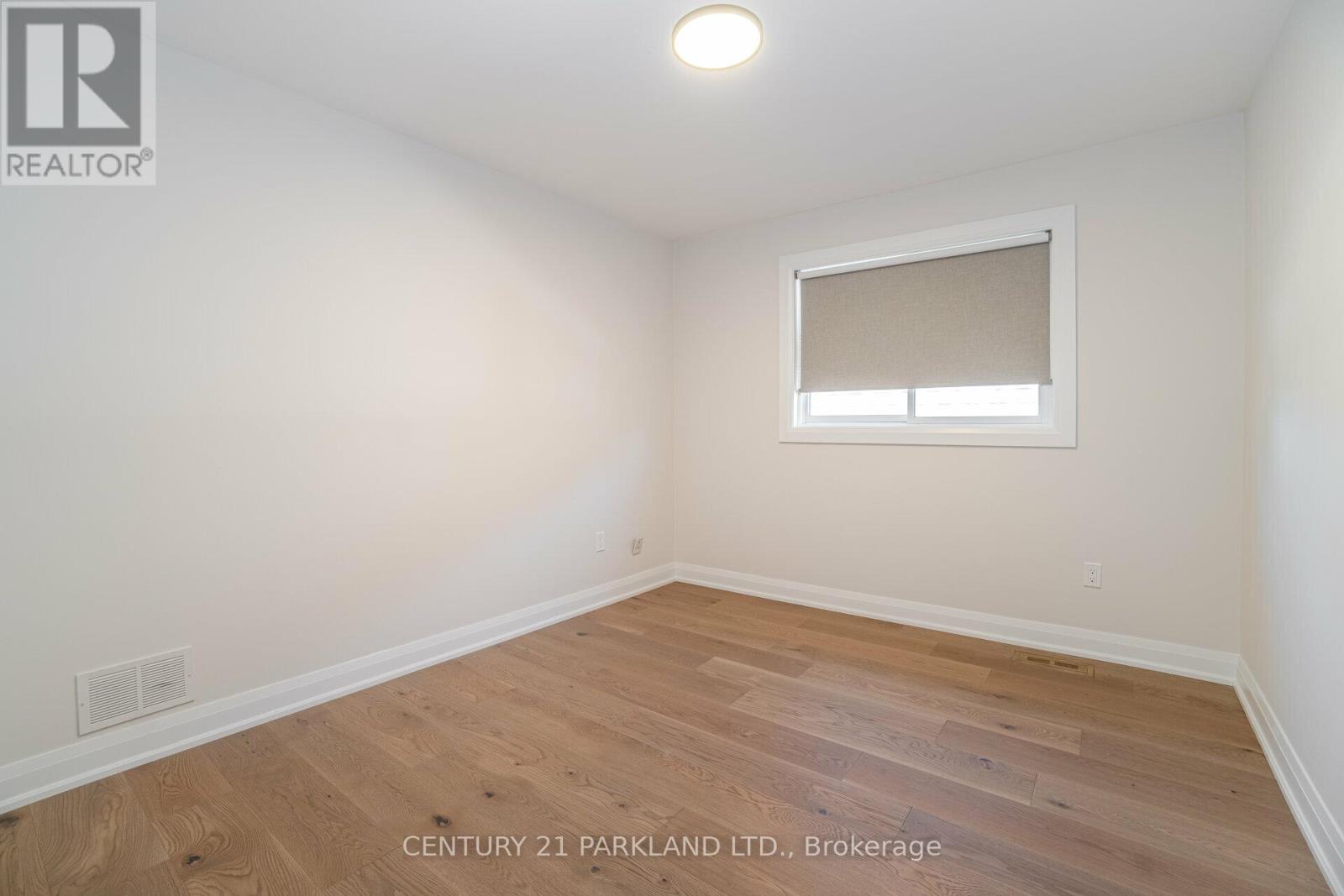 21 Heda Court Property Photo 31