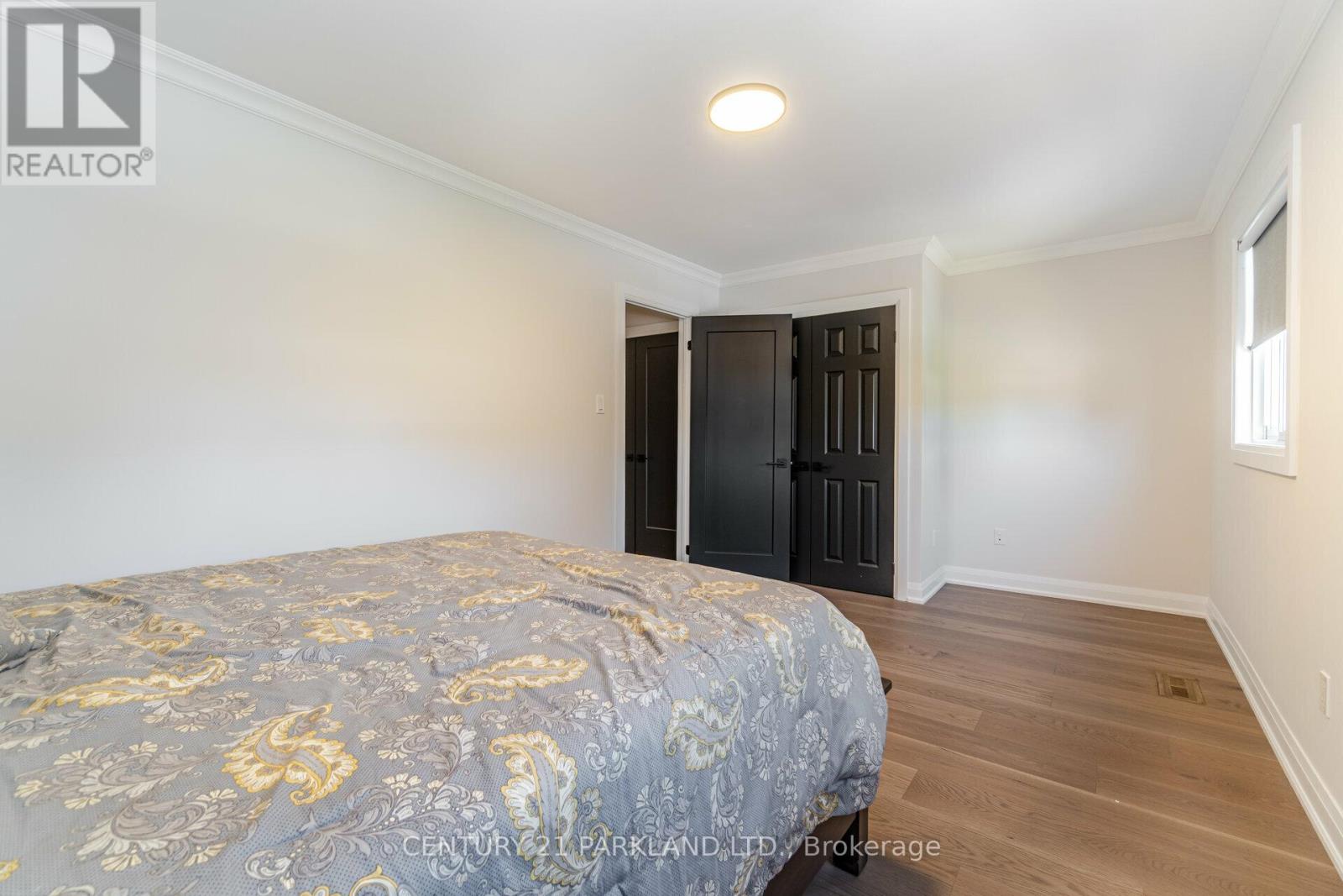 21 Heda Court Property Photo 34