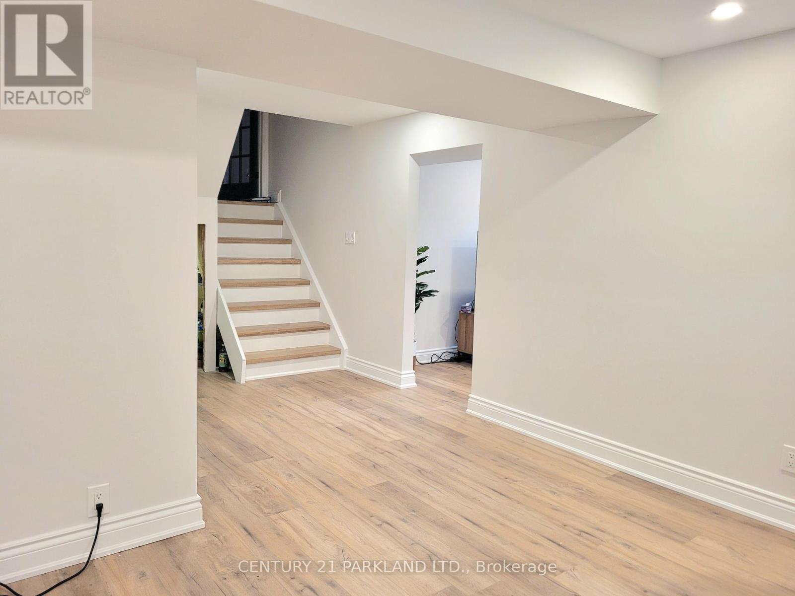 21 Heda Court Property Photo 35