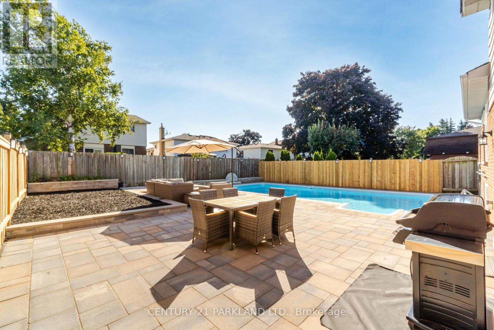 21 Heda Court Property Photo 40