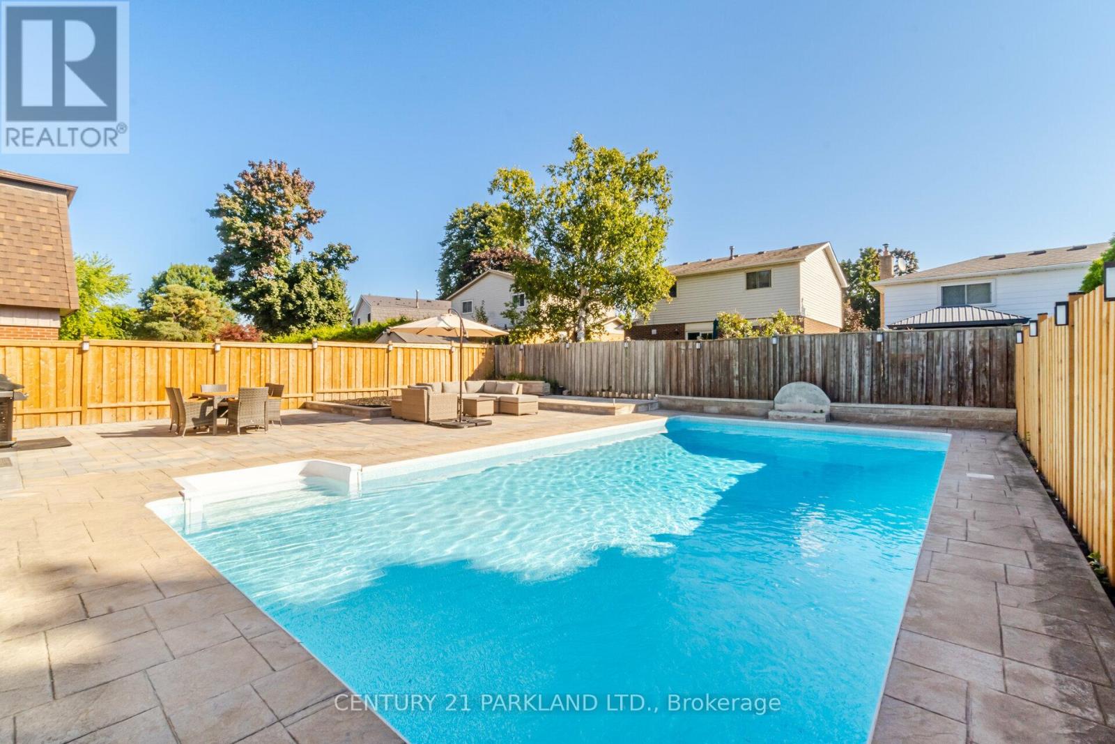 21 Heda Court Property Photo 41