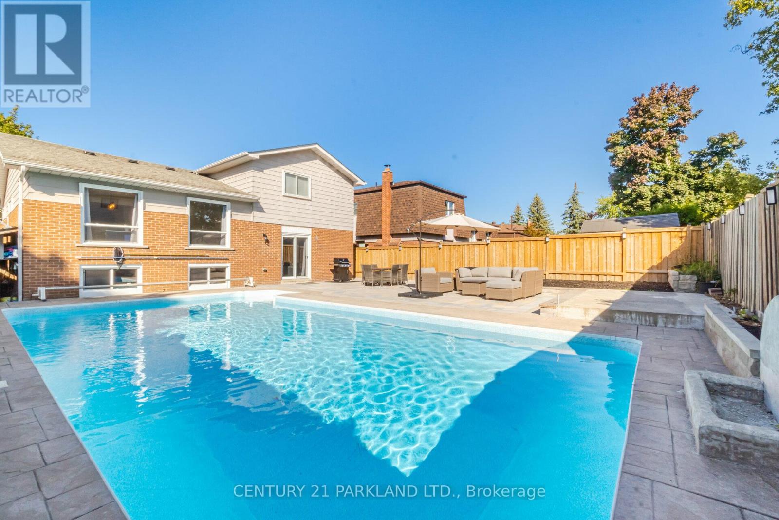 21 Heda Court Property Photo 42