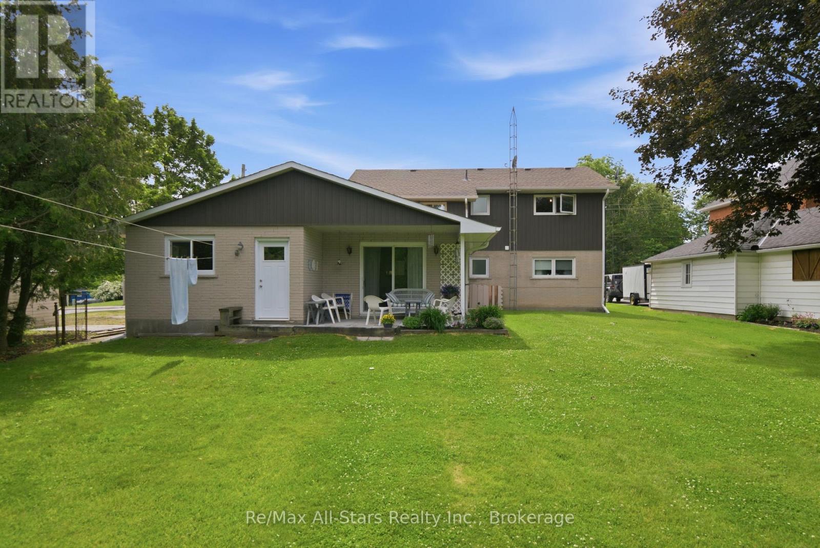 20013 Highway 12 Road Property Photo 4