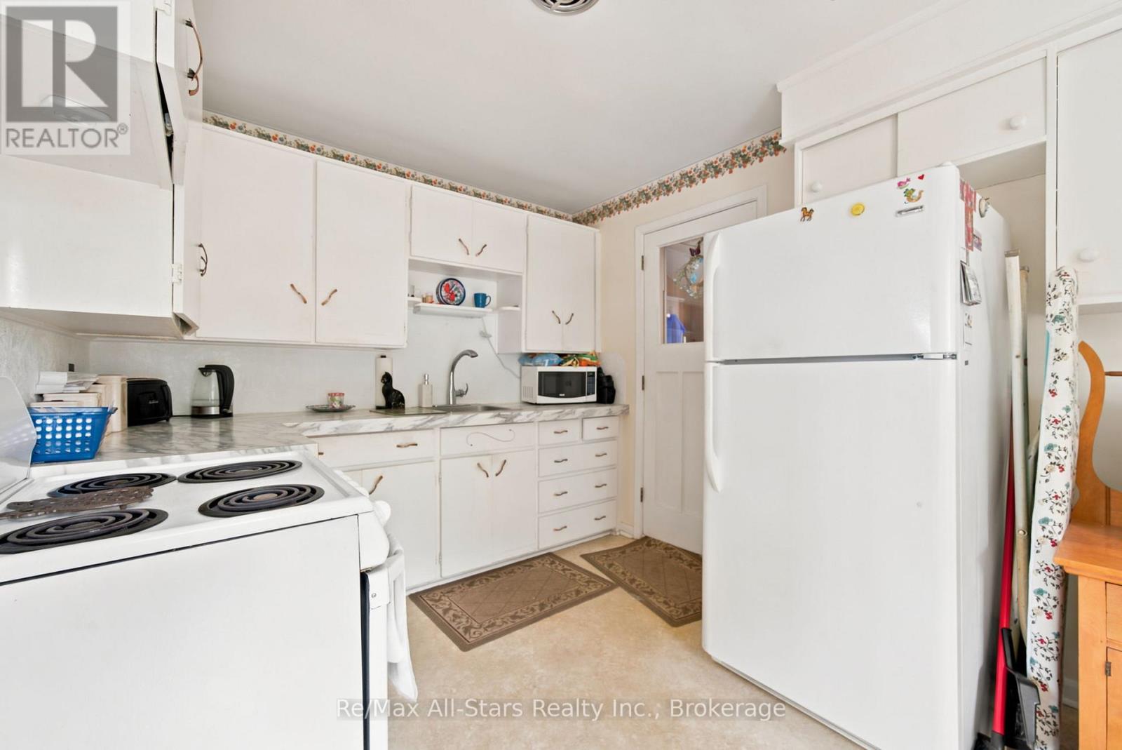 20013 Highway 12 Road Property Photo 33