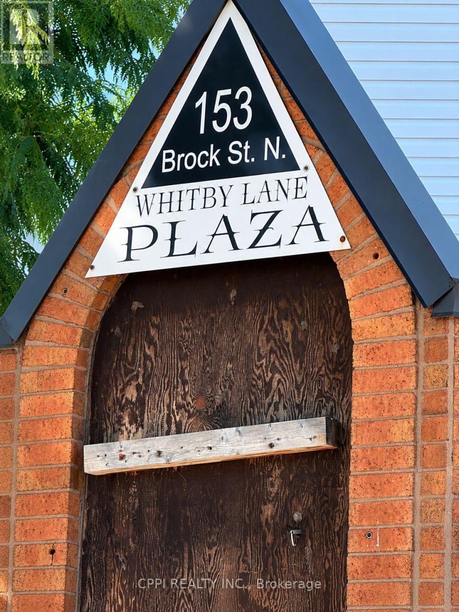 6 - 153 Brock Street N Property Photo 1