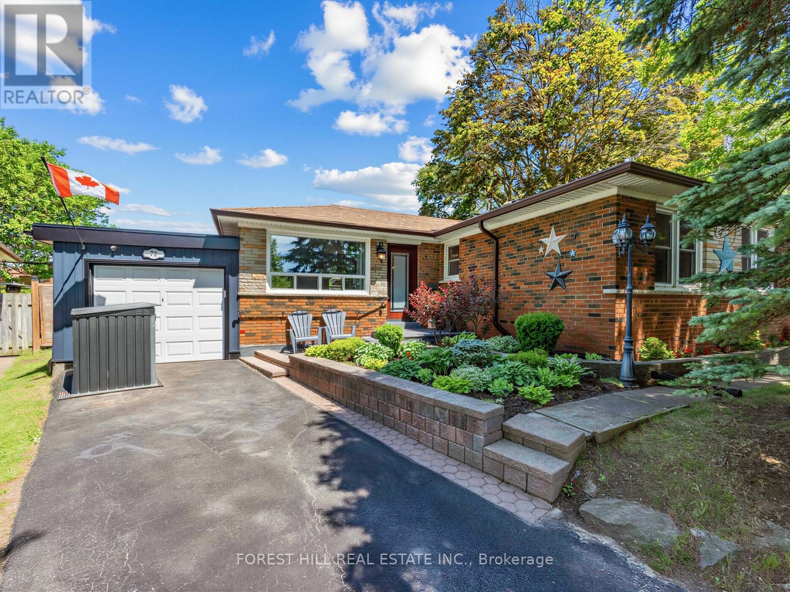 72 Woodgarden Crescent Property Photo 1