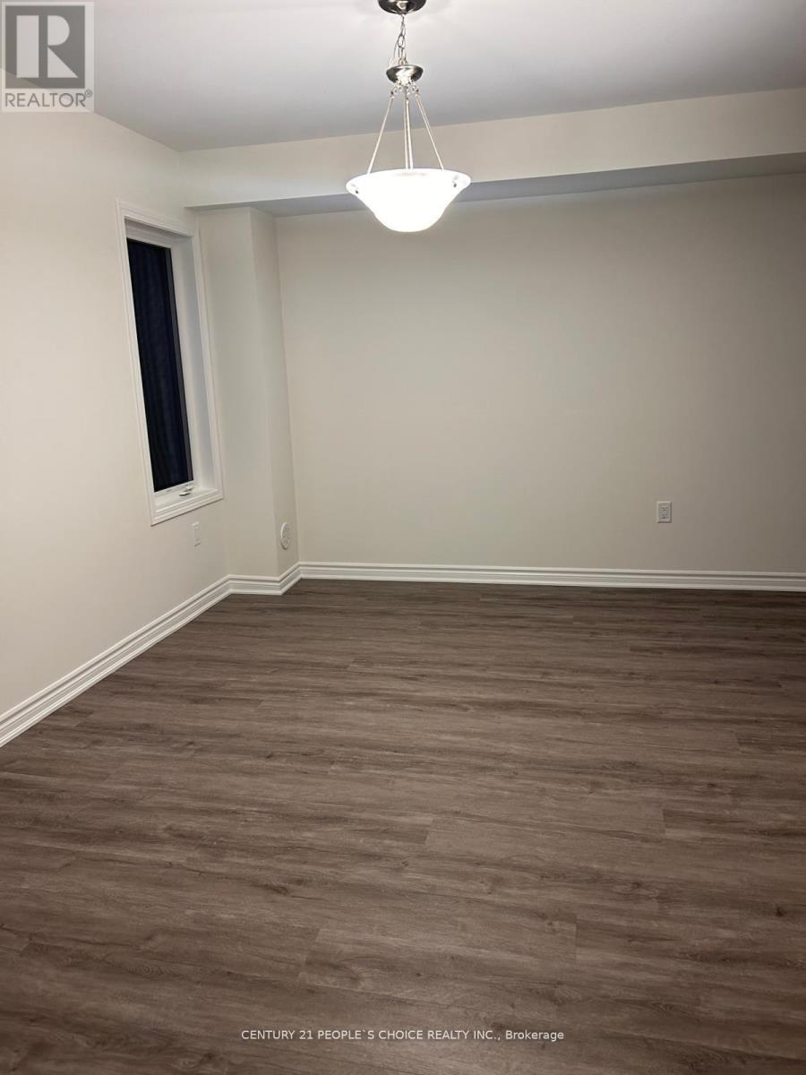 3361 Thunderbird Promenade E Property Photo 4