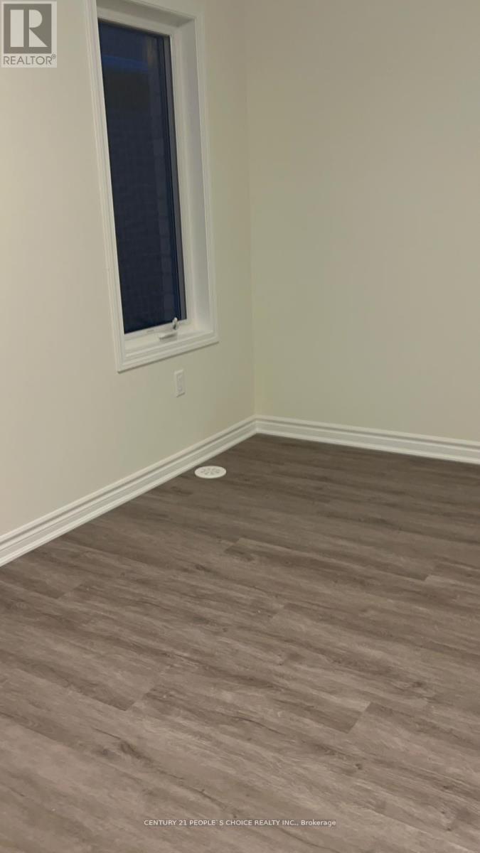 3361 Thunderbird Promenade E Property Photo 9