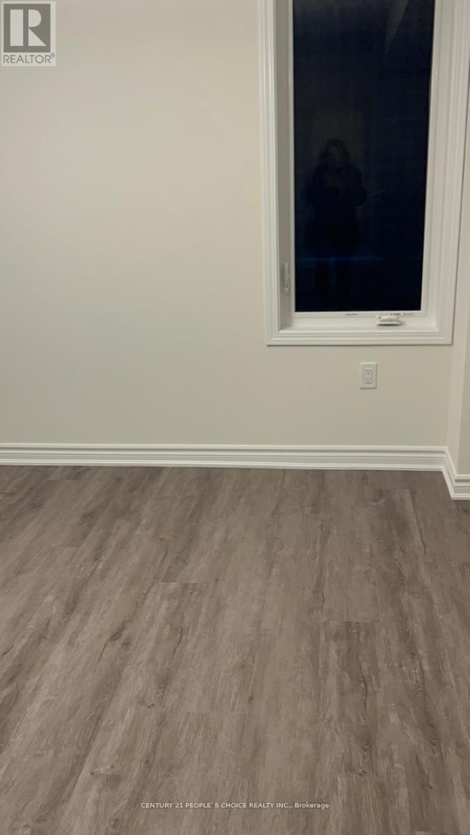 3361 Thunderbird Promenade E Property Photo 19
