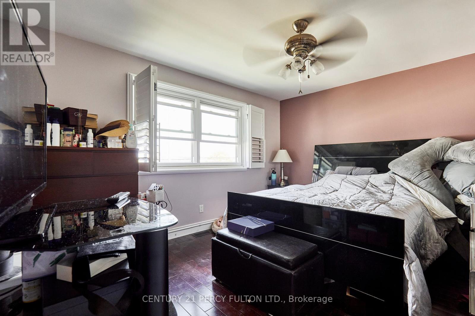 1349 Somerville Street N Property Photo 20