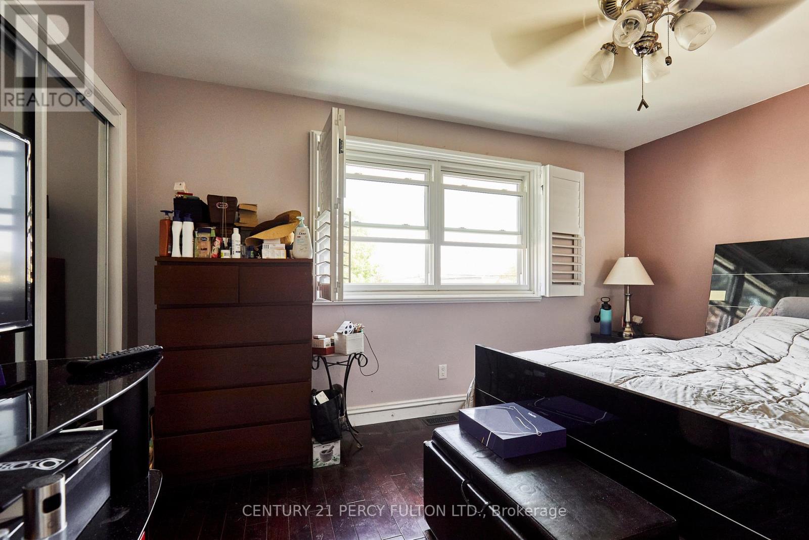 1349 Somerville Street N Property Photo 21