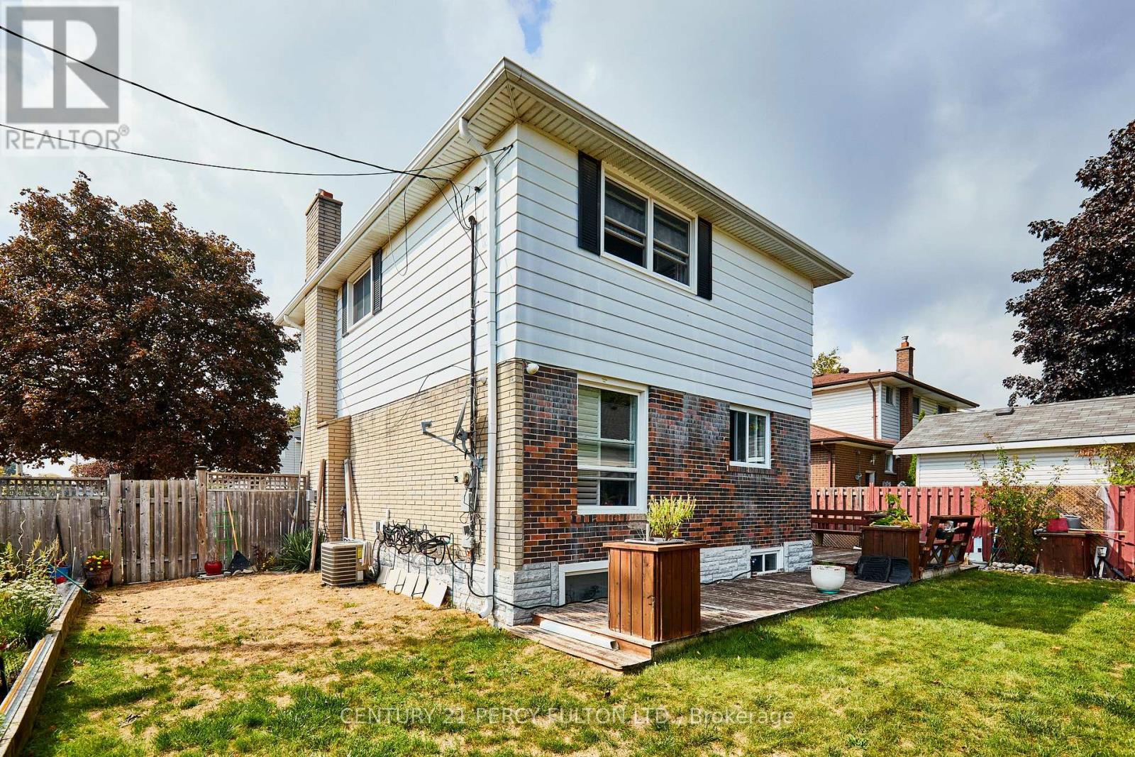 1349 Somerville Street N Property Photo 30