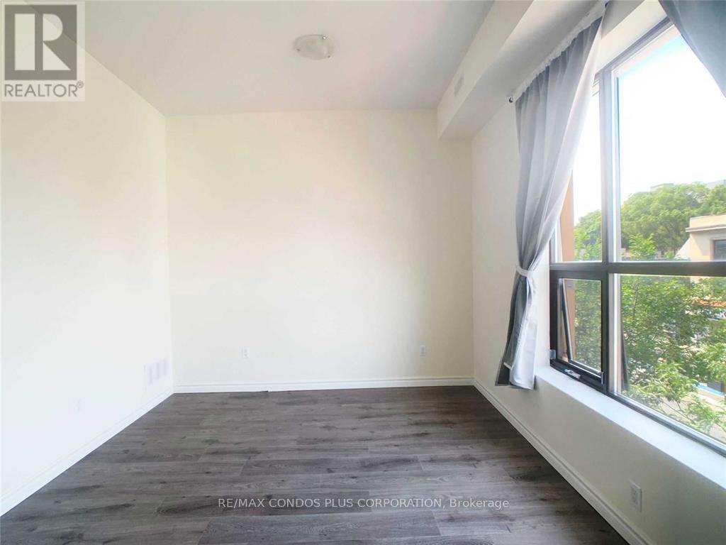 721 Danforth Avenue Property Photo 7