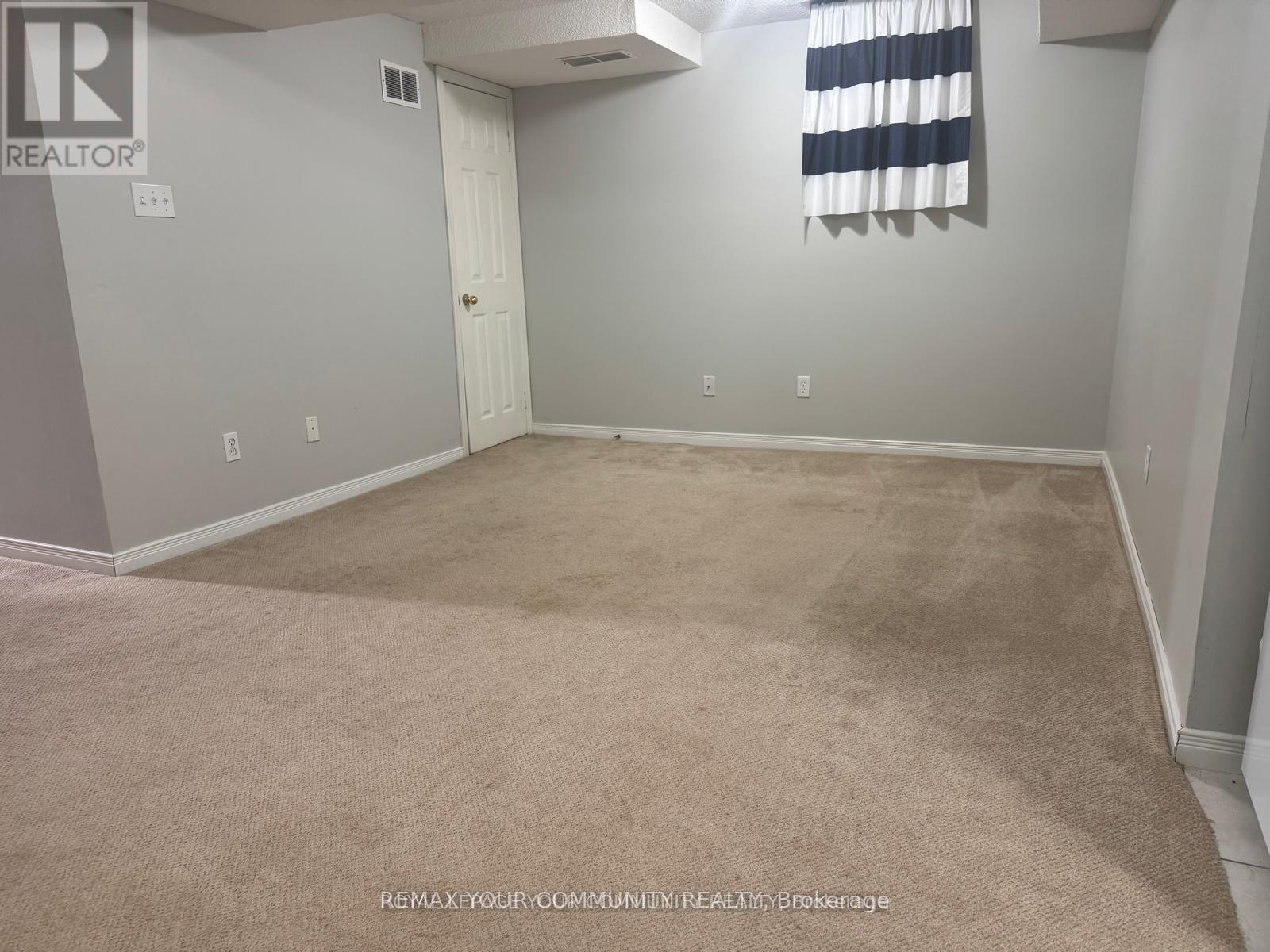 65 Dakin Drive S Property Photo 3