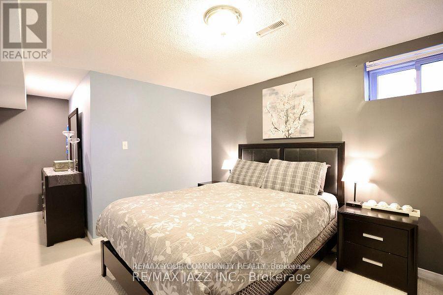 65 Dakin Drive S Property Photo 7