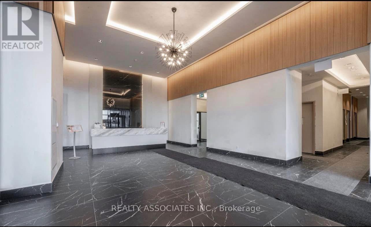 627 - 1350 Ellesmere Road Property Photo 4