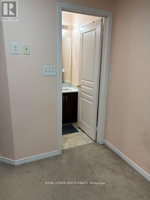 11 Curran Hall Crescent Property Photo 11