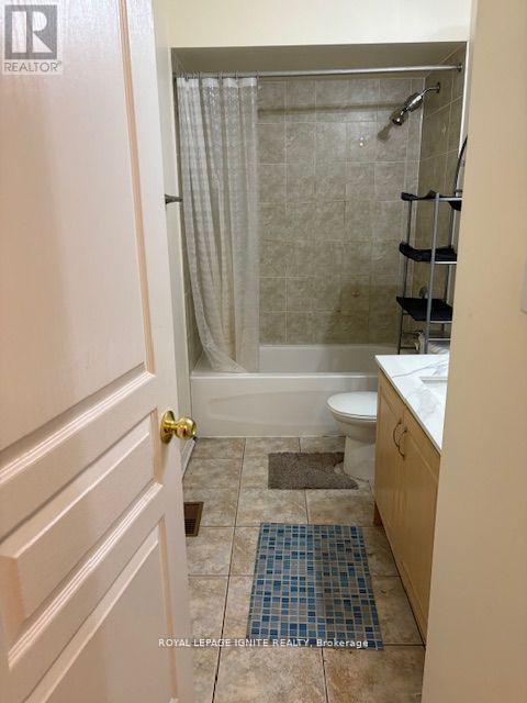 11 Curran Hall Crescent Property Photo 20